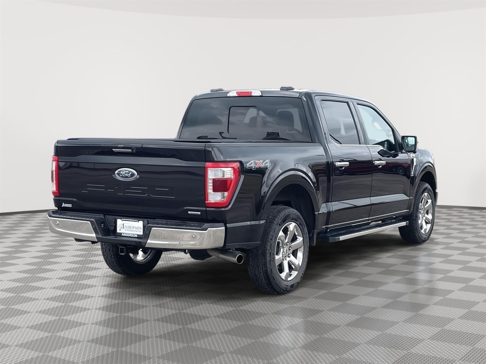 Used 2023 Ford F-150 Lariat Crew Cab Truck for sale in Grand Island NE