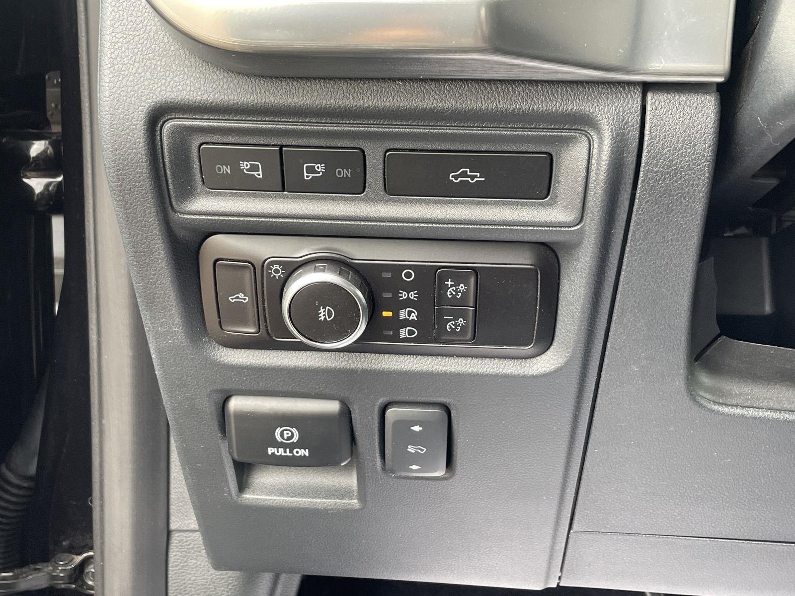 Used 2023 Ford F-150 Lariat Crew Cab Truck for sale in Grand Island NE