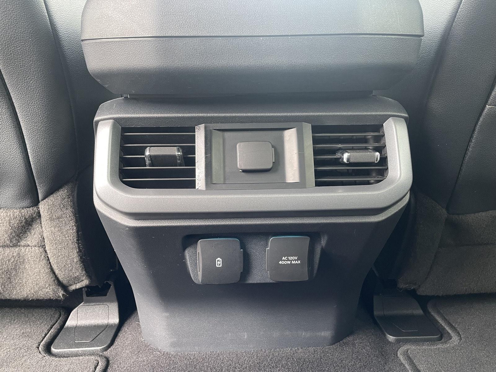 Used 2023 Ford F-150 Lariat Crew Cab Truck for sale in Grand Island NE