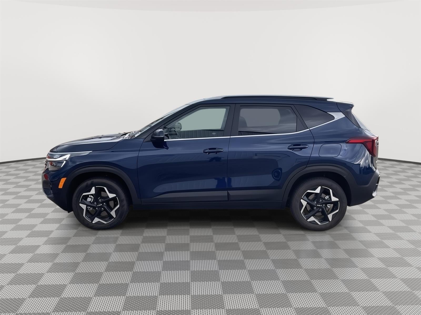 Used 2025 Kia Seltos EX SUV for sale in Grand Island NE