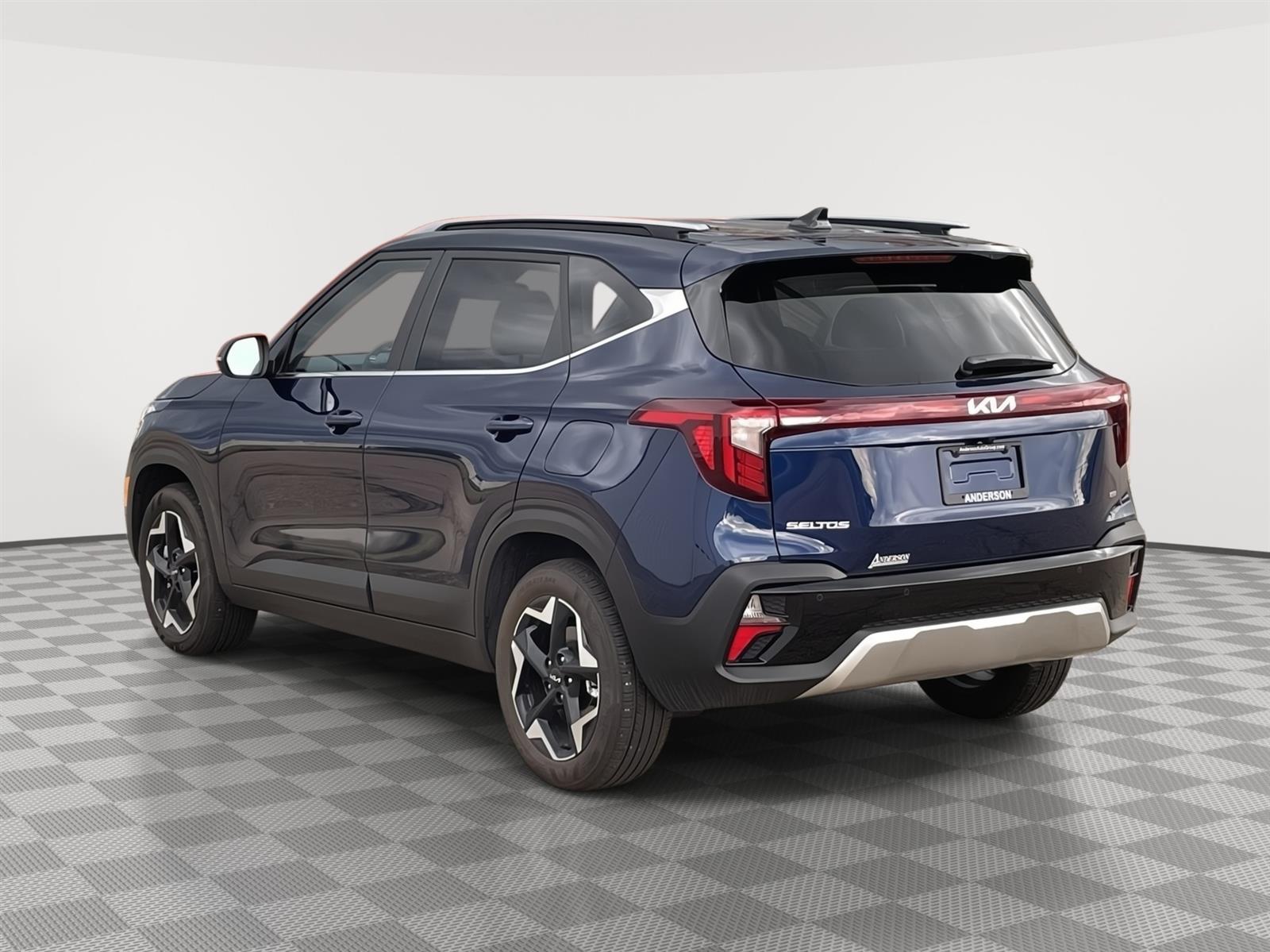 Used 2025 Kia Seltos EX SUV for sale in Grand Island NE