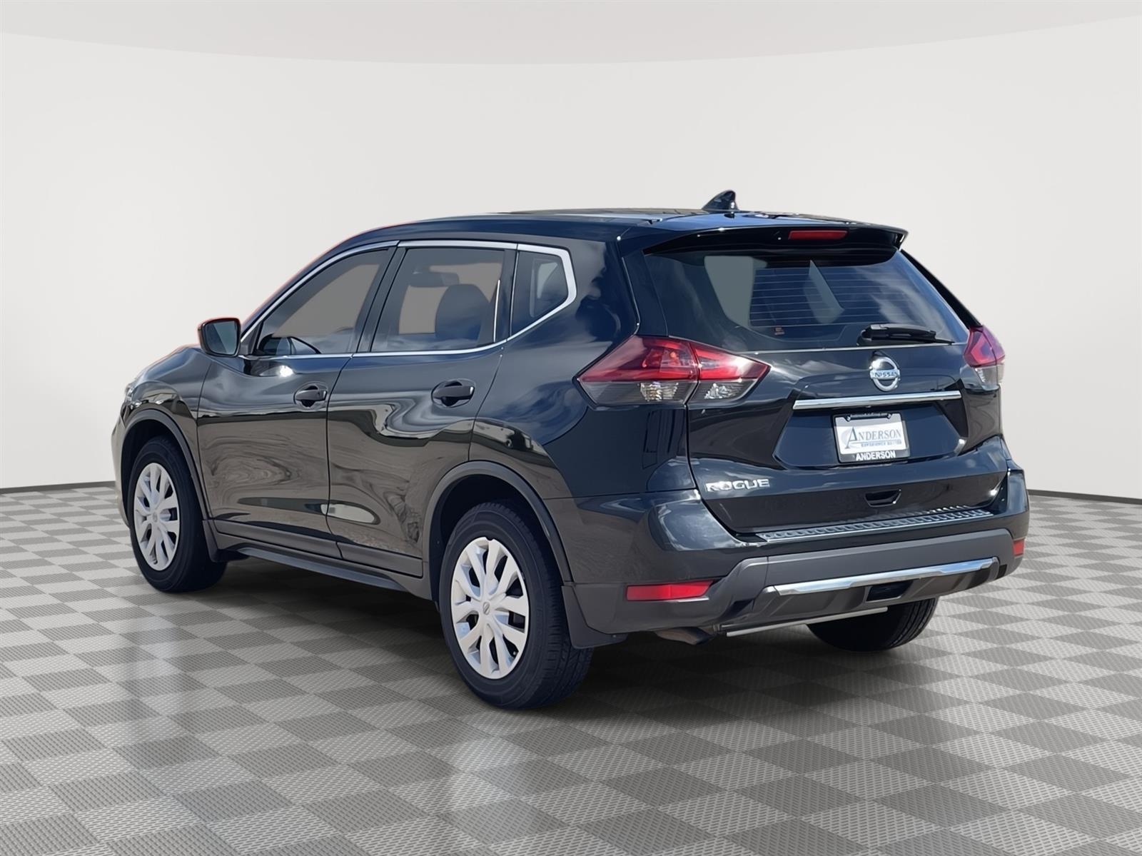 Used 2018 Nissan Rogue S SUV for sale in Grand Island NE