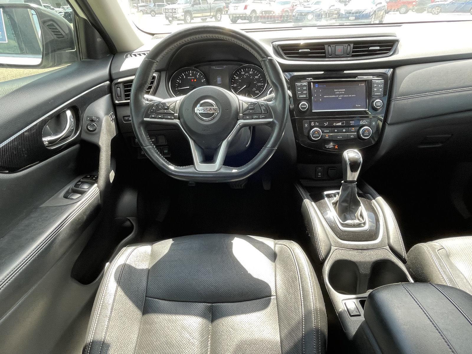 Used 2017 Nissan Rogue SL SUV for sale in Grand Island NE