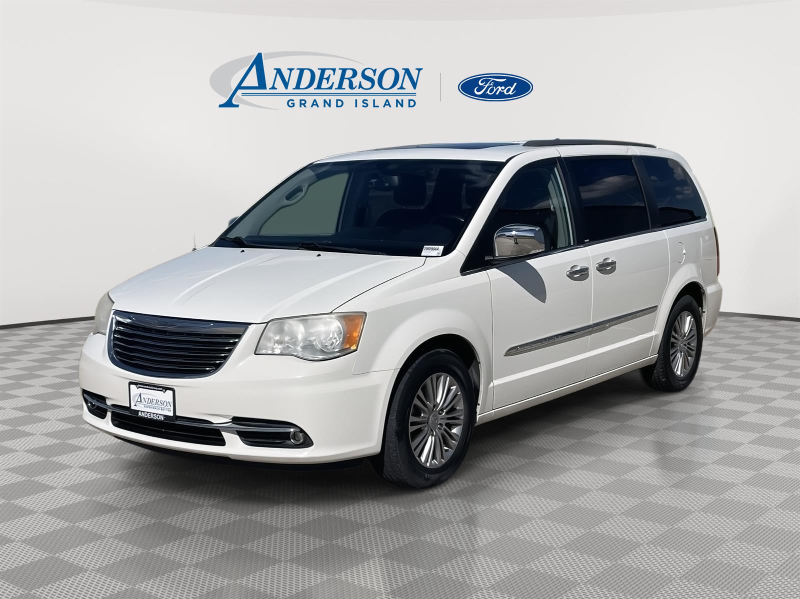 Used 2013 Chrysler Town And Country Touring-L Minivans for sale in Grand Island NE