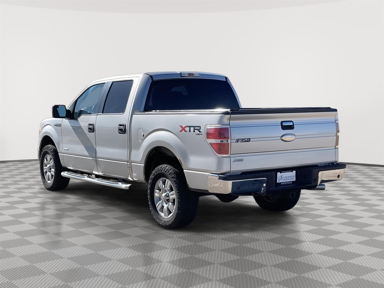 Used 2011 Ford F-150 Platinum Crew Cab Truck for sale in Grand Island NE