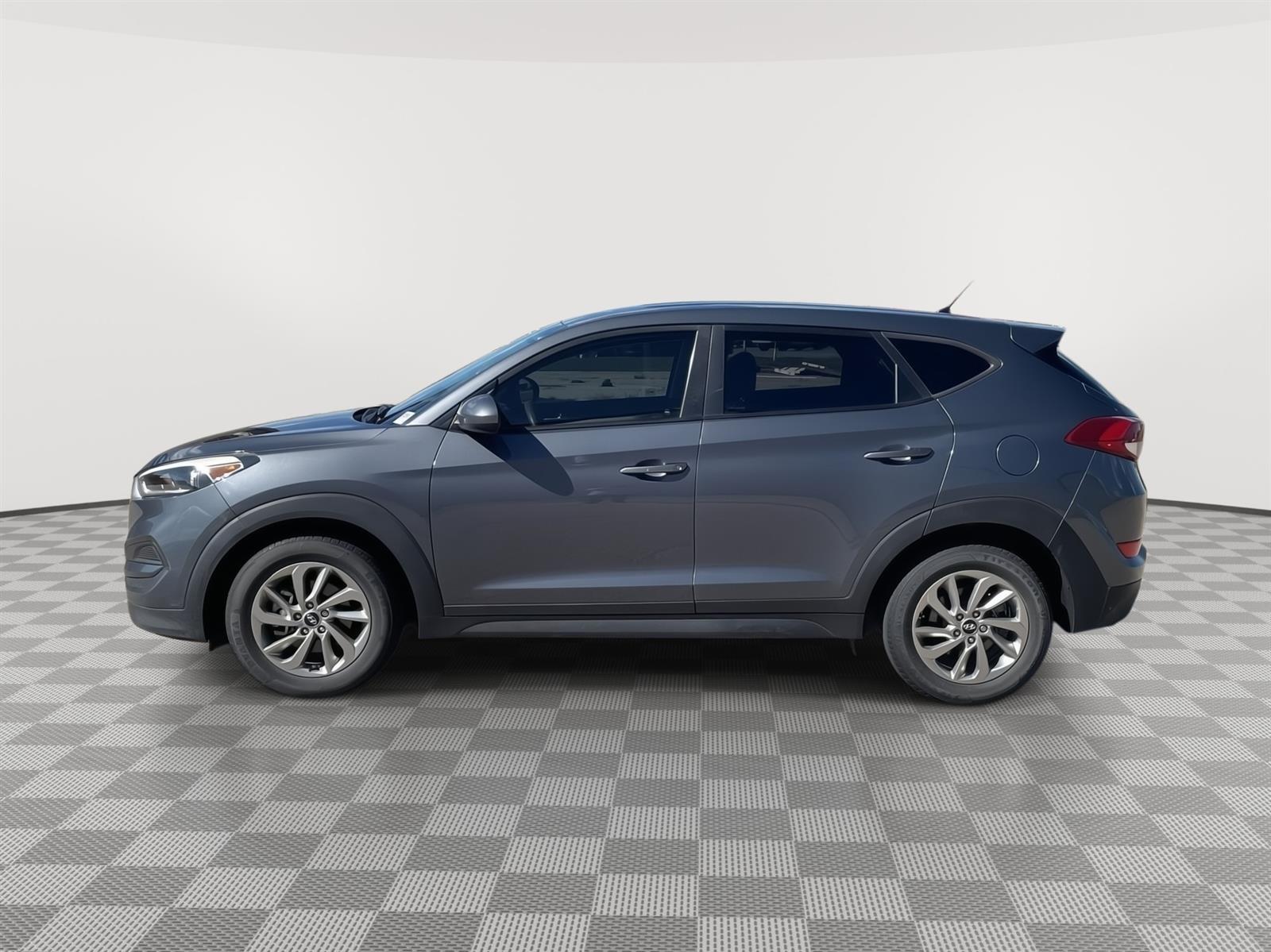 Used 2018 Hyundai Tucson SE with VIN KM8J23A47JU608850 for sale in Grand Island, NE