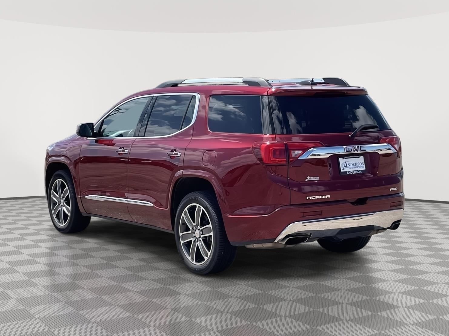 Used 2018 GMC Acadia Denali 4 door for sale in Grand Island NE