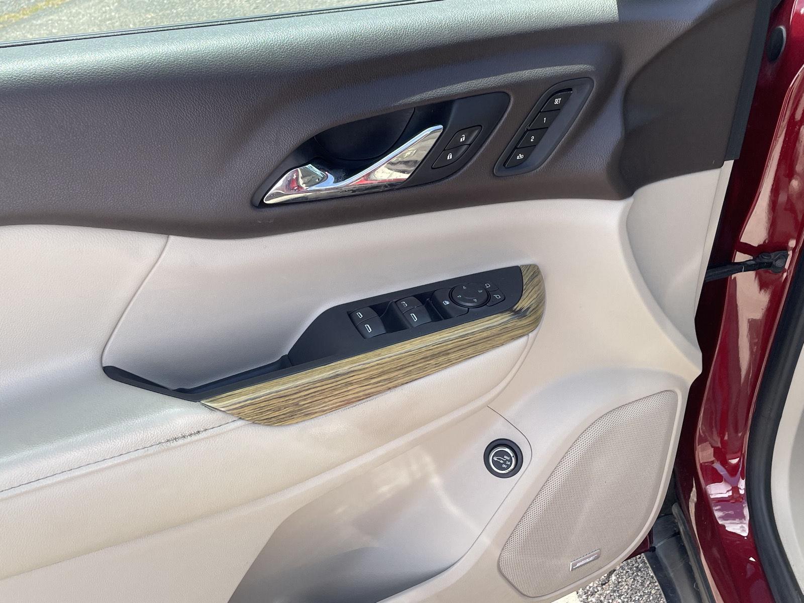Pre-Owned 2018 GMC Acadia for sale in Grand Island NE