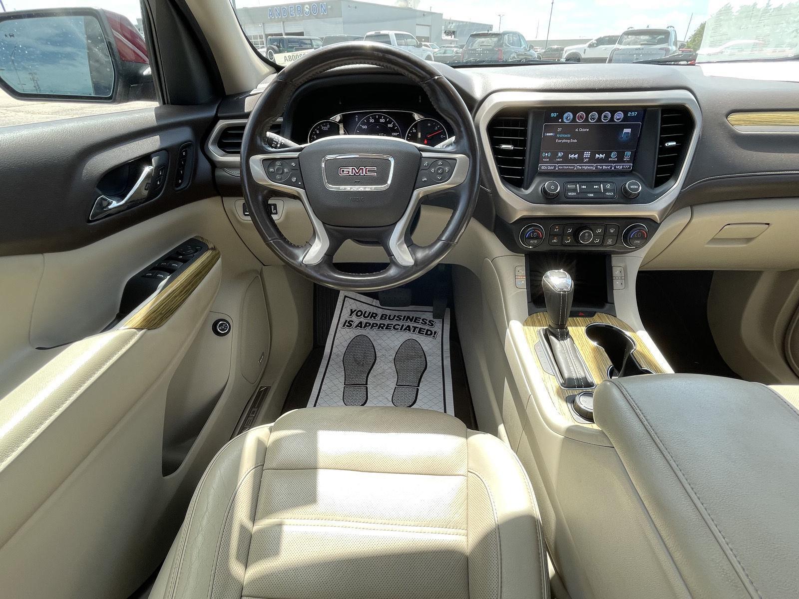 Pre-Owned 2018 GMC Acadia for sale in Grand Island NE