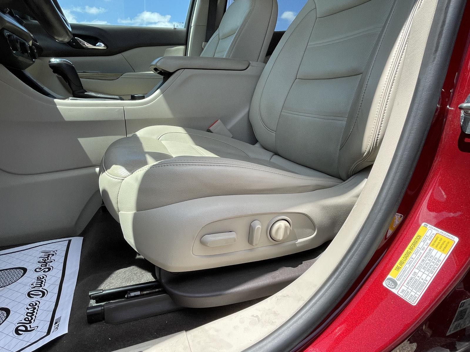 Pre-Owned 2018 GMC Acadia for sale in Grand Island NE