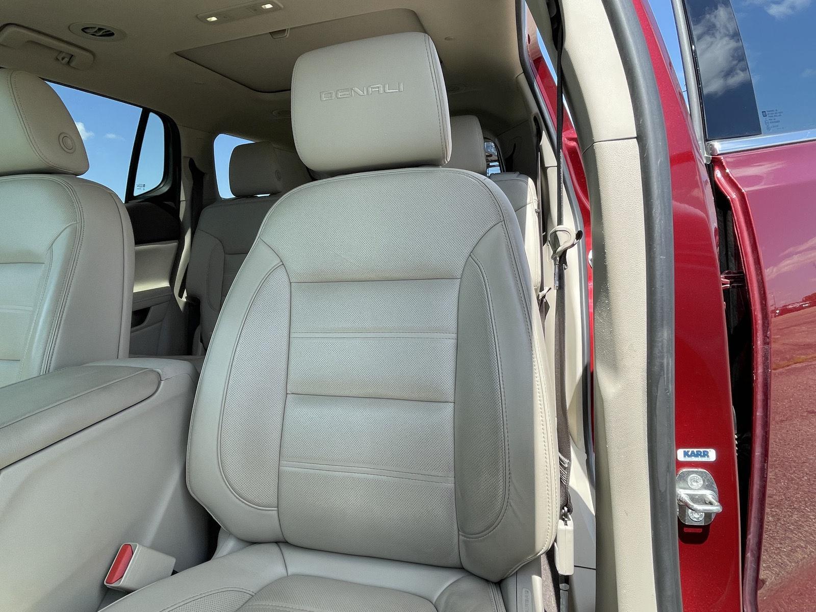 Pre-Owned 2018 GMC Acadia for sale in Grand Island NE