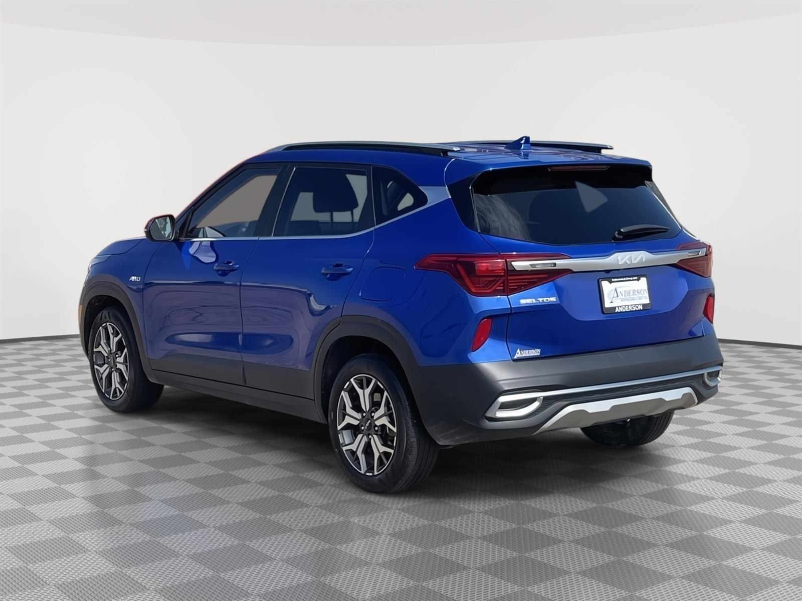 Used 2023 Kia Seltos EX SUV for sale in Grand Island NE