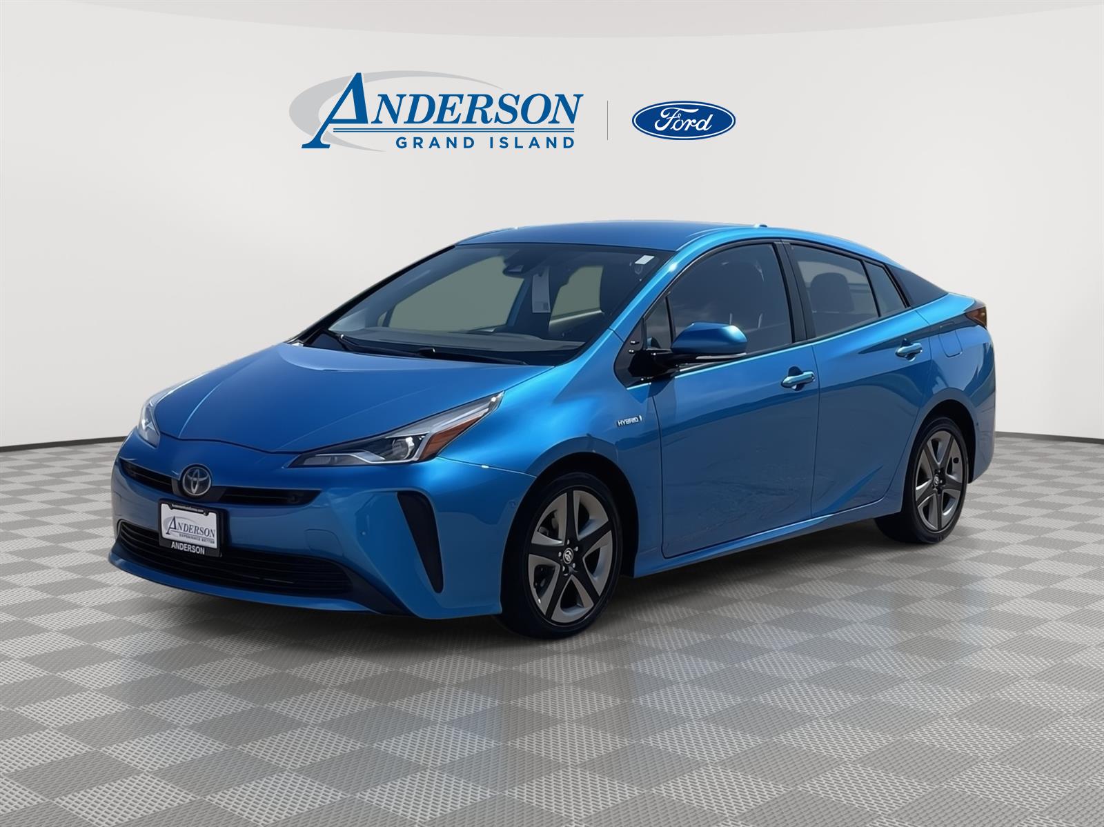 Used 2019 Toyota Prius XLE Hatchback for sale in Grand Island NE