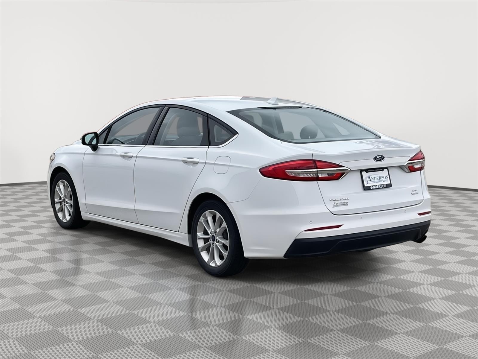 Used 2019 Ford Fusion SE Sedan for sale in Grand Island NE