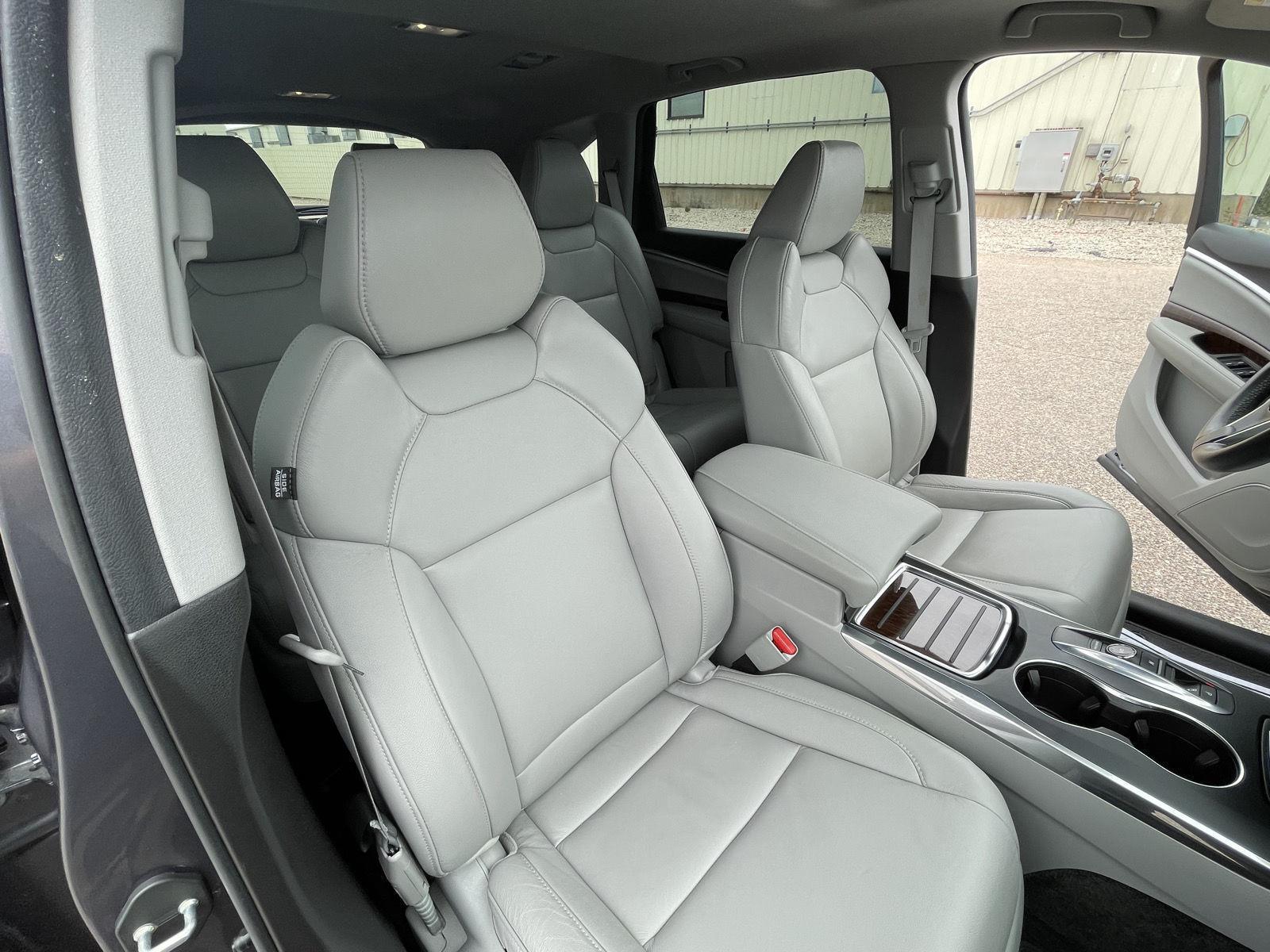 Used 2018 Acura MDX w/Technology Pkg SUV for sale in Grand Island NE