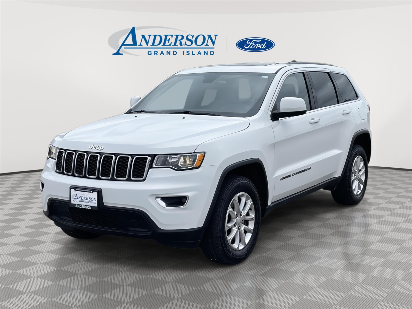 Used 2022 Jeep Grand Cherokee WK Laredo E SUV for sale in Grand Island NE