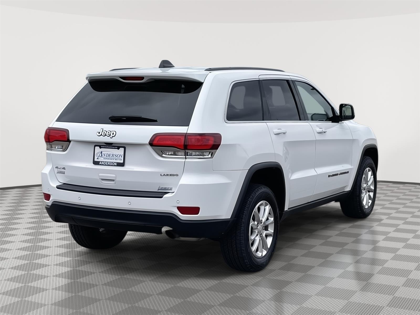 Used 2022 Jeep Grand Cherokee WK Laredo E SUV for sale in Grand Island NE