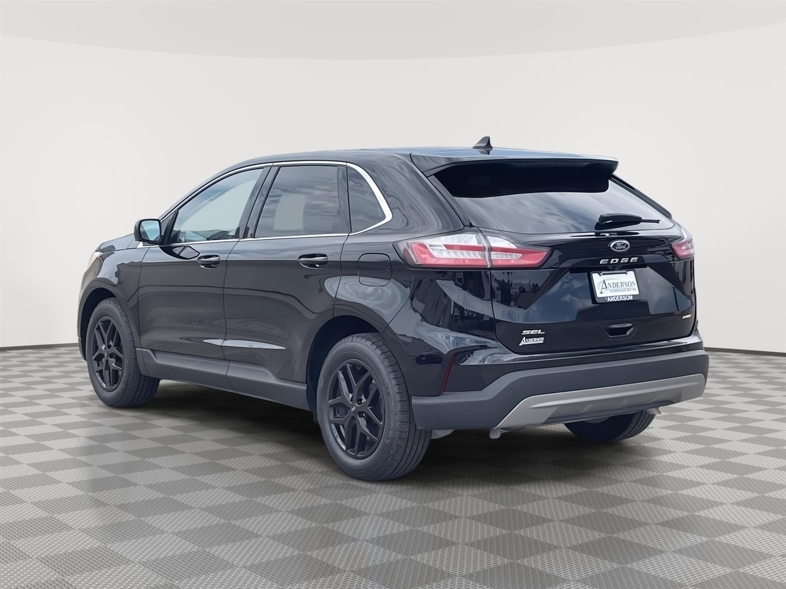 Used 2024 Ford Edge SEL SUV for sale in Grand Island NE