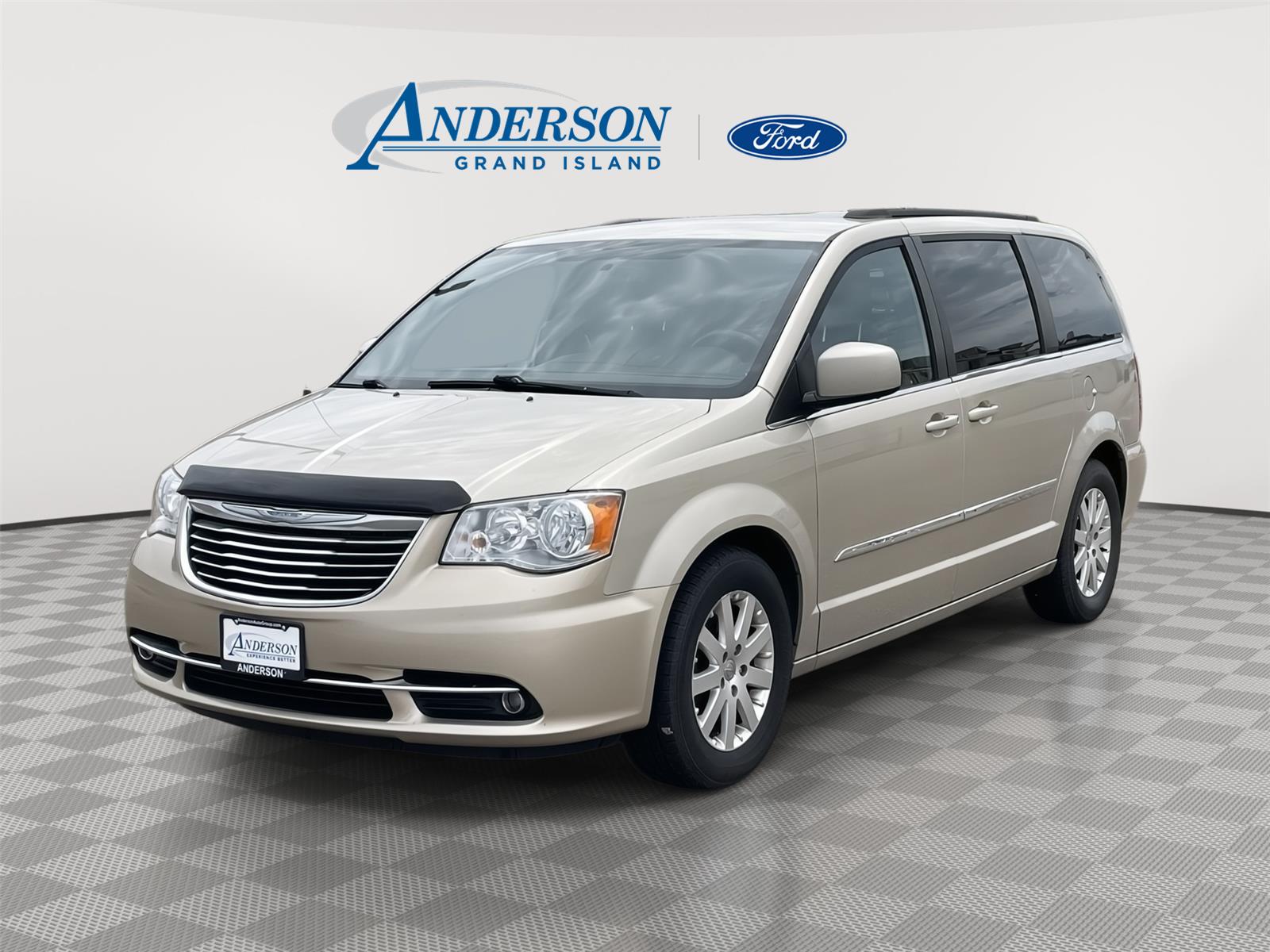 Used 2015 Chrysler Town and Country Touring Minivan for sale in Grand Island NE