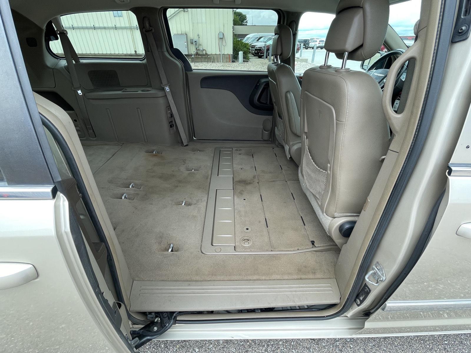 Pre-Owned 2015 Chrysler Town and Country for sale in Grand Island NE
