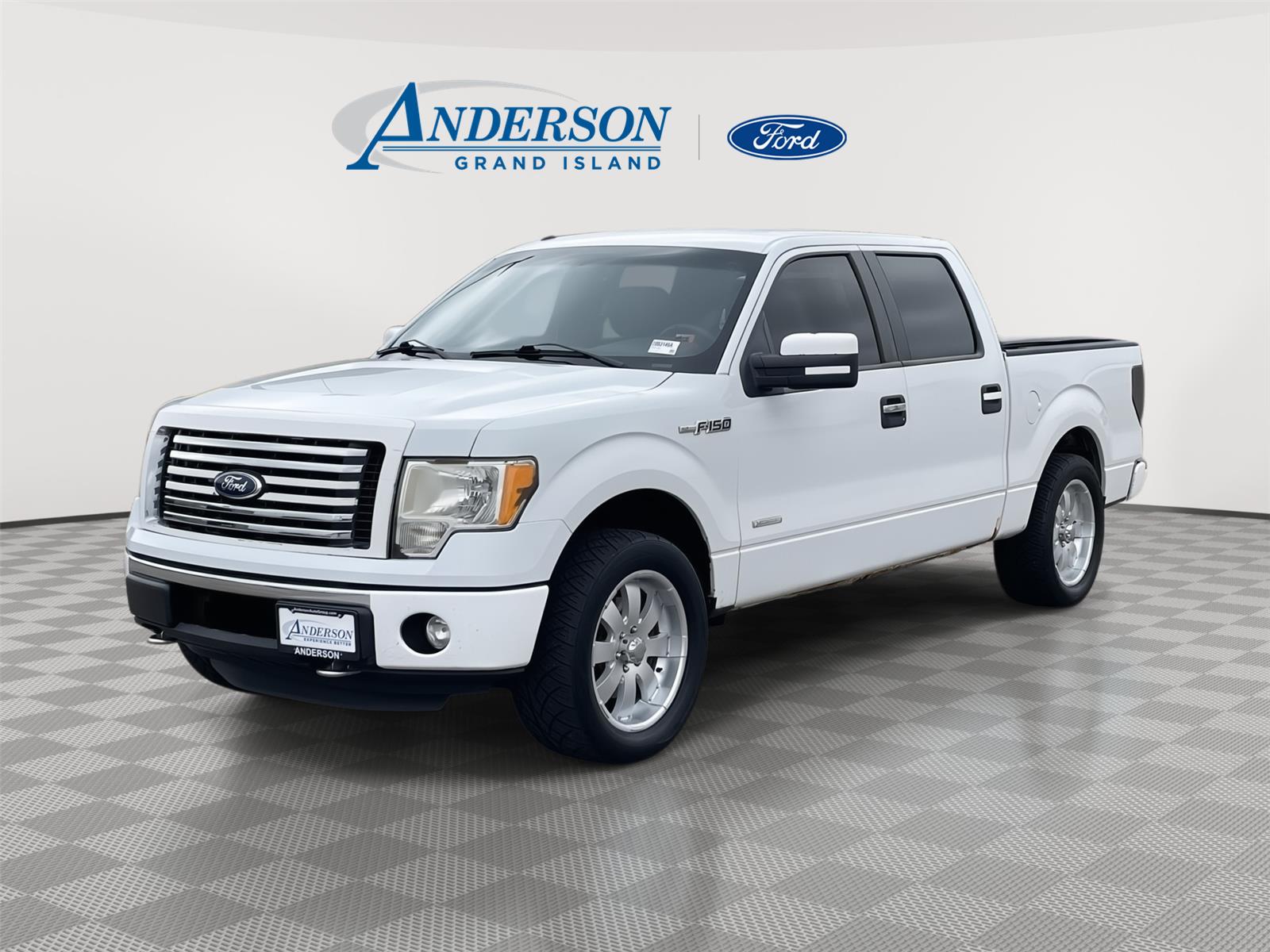 Used 2012 Ford F-150 XLT Crew Cab Truck for sale in Grand Island NE