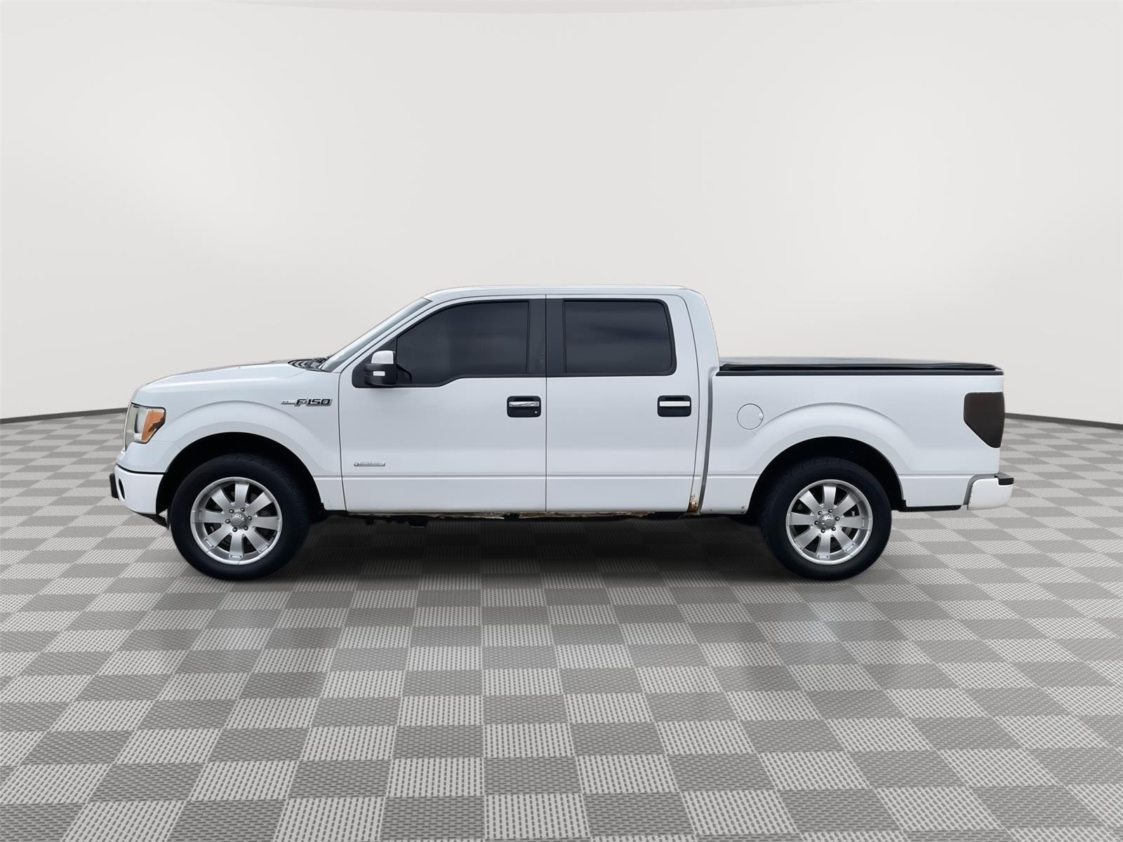 Used 2012 Ford F-150 XLT Crew Cab Truck for sale in Grand Island NE
