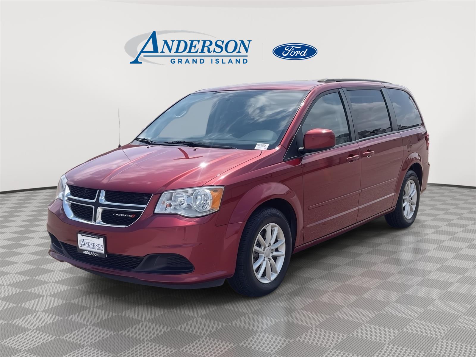 Used 2015 Dodge Grand Caravan SXT Minivans for sale in Grand Island NE