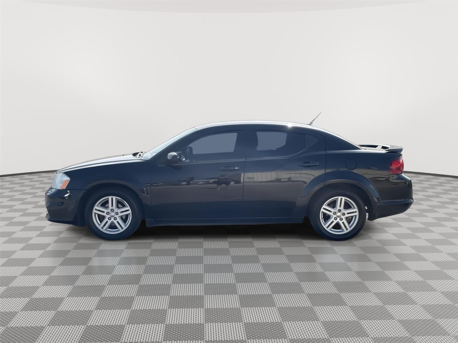 Used 2013 Dodge Avenger SXT with VIN 1C3CDZCG5DN623805 for sale in Grand Island, NE
