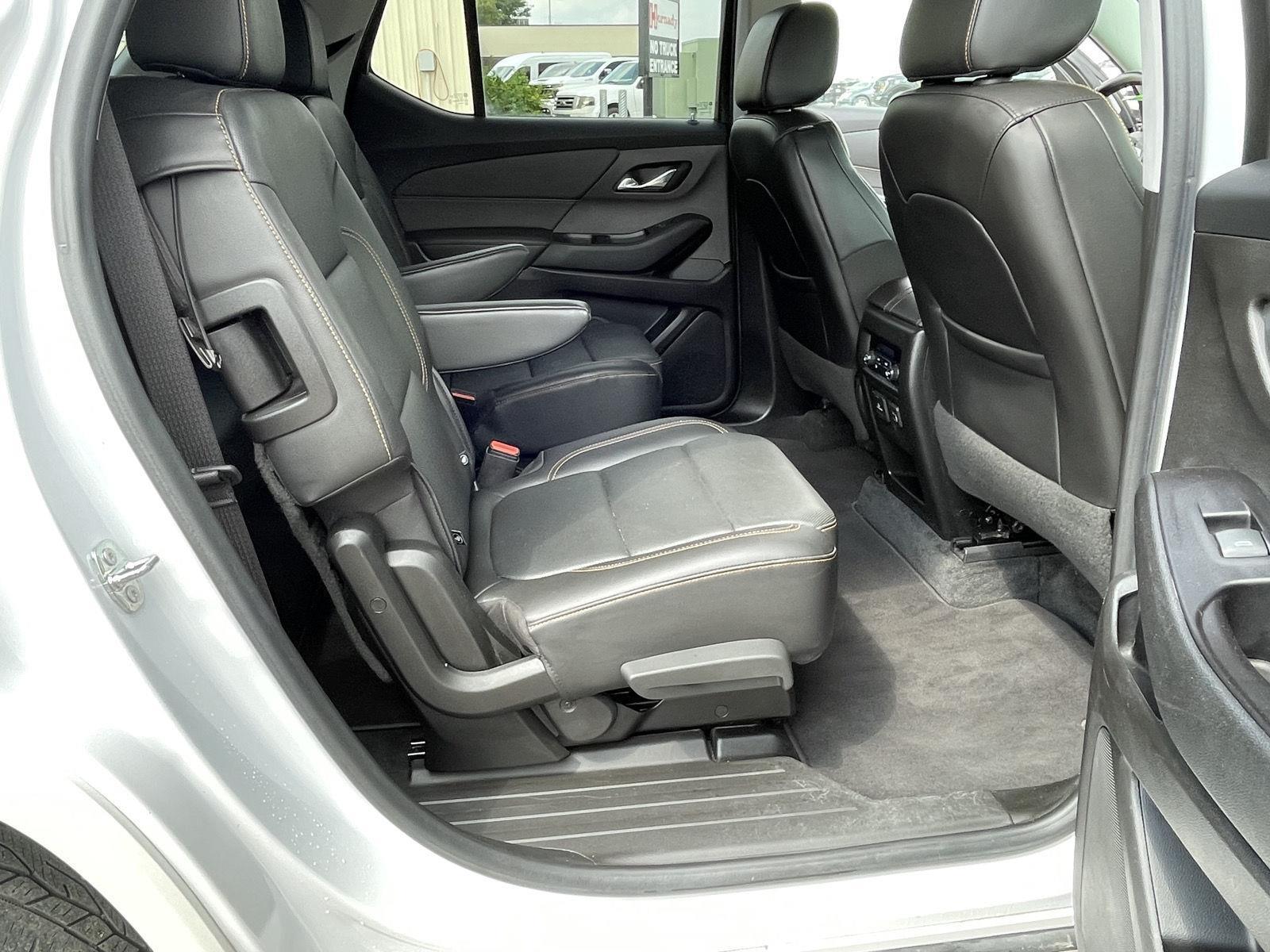 Pre-Owned 2020 Chevrolet Traverse for sale in Grand Island NE