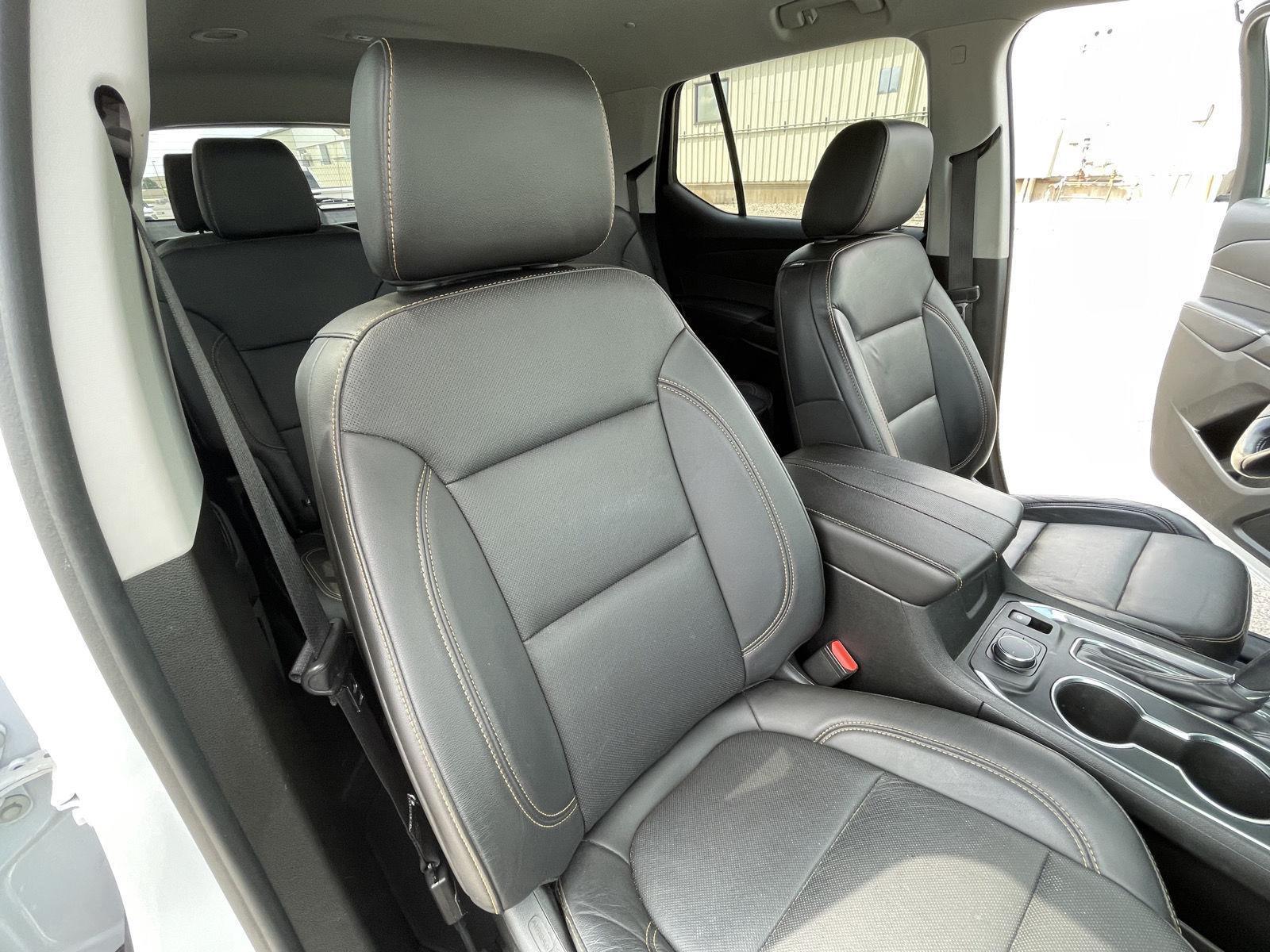 Pre-Owned 2020 Chevrolet Traverse for sale in Grand Island NE