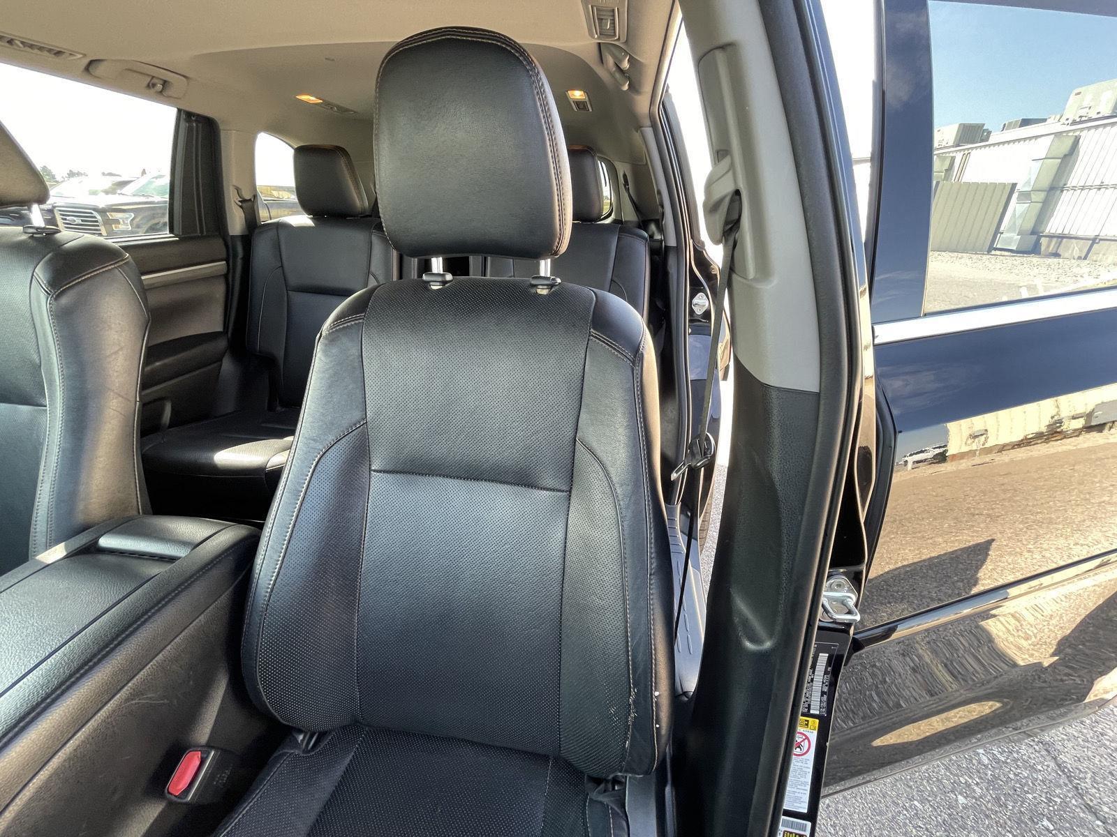 Used 2019 Toyota Highlander for sale in Grand Island NE