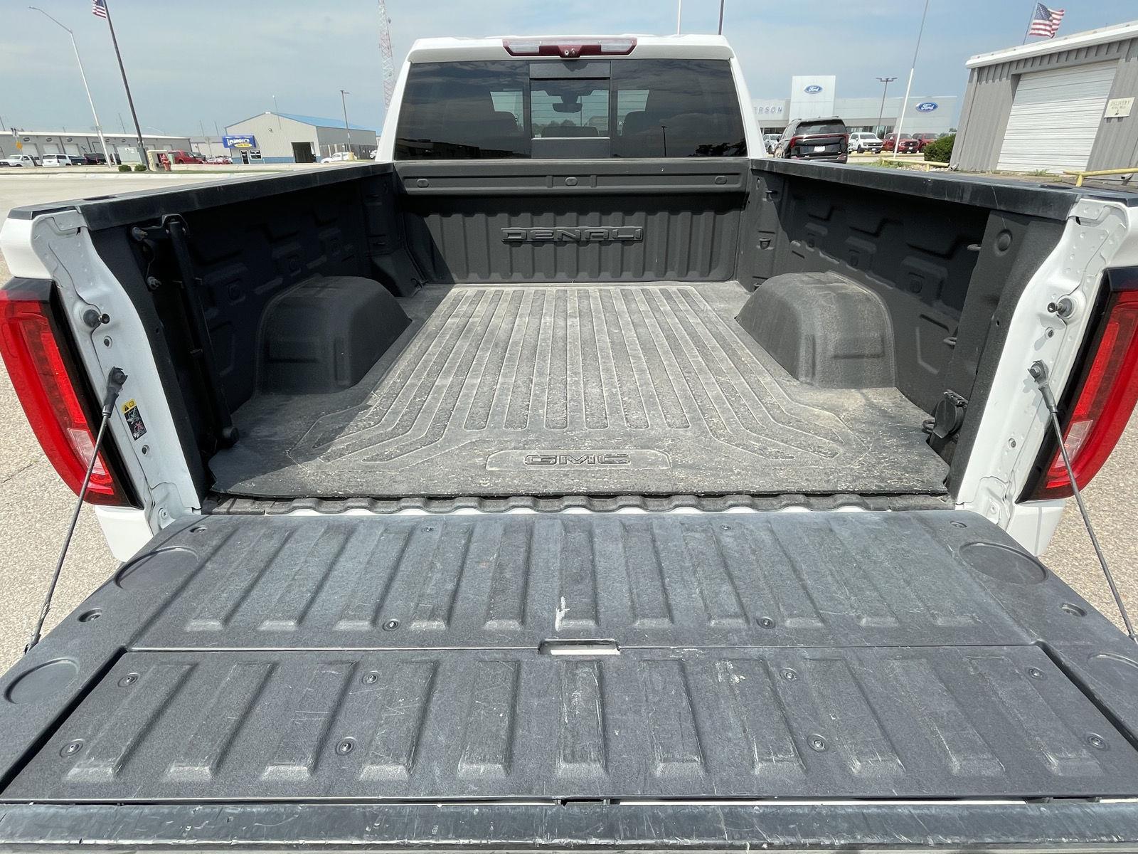 Used 2020 GMC Sierra 1500 for sale in Grand Island NE