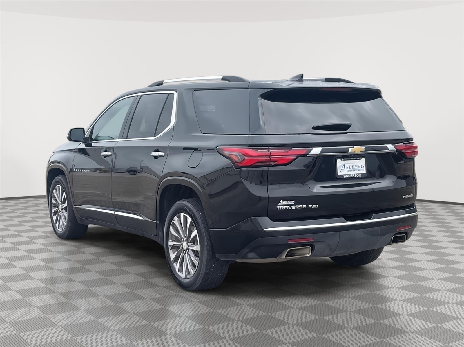 Used 2023 Chevrolet Traverse for sale in Grand Island NE