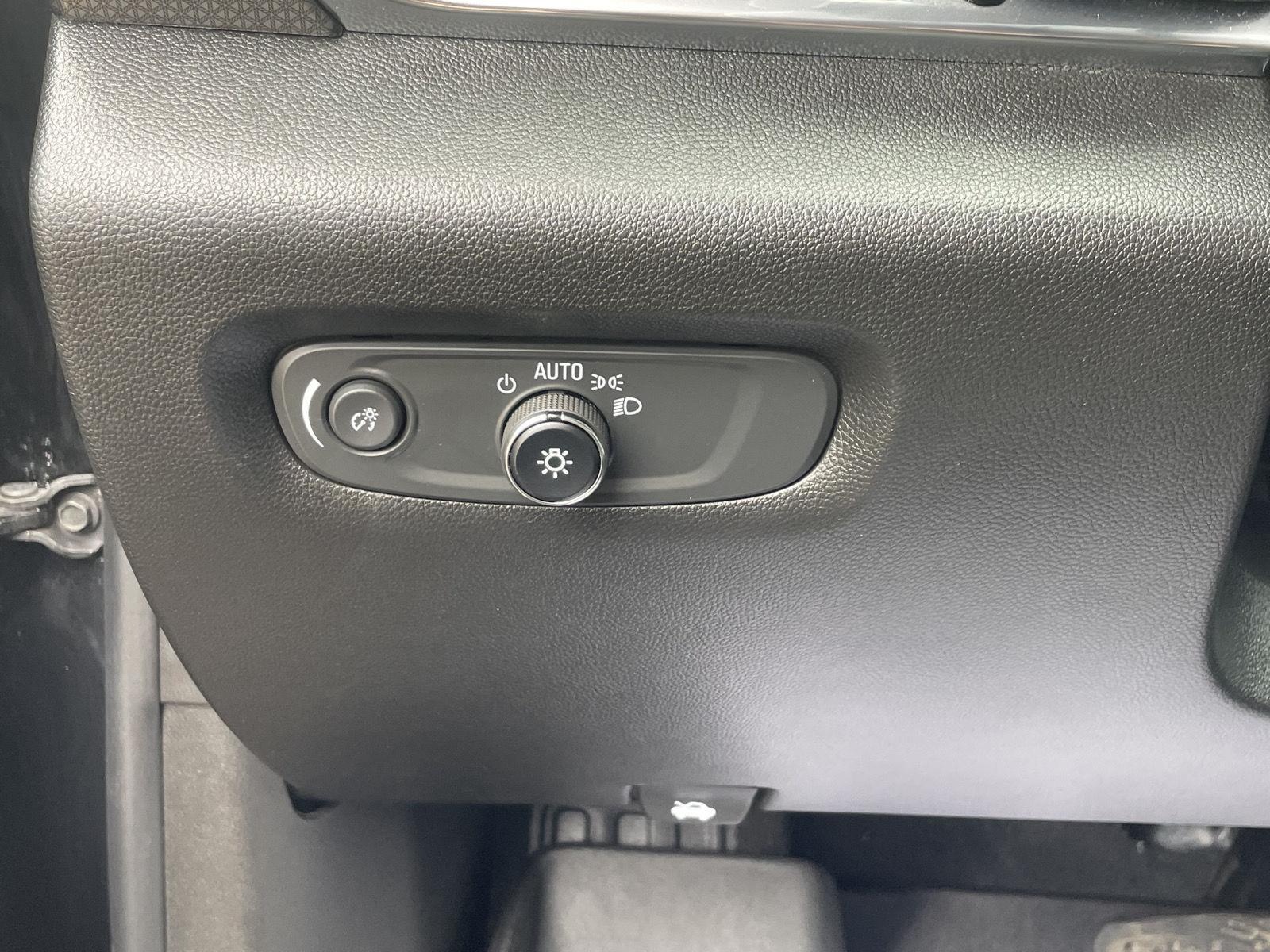 Used 2023 Chevrolet Traverse for sale in Grand Island NE