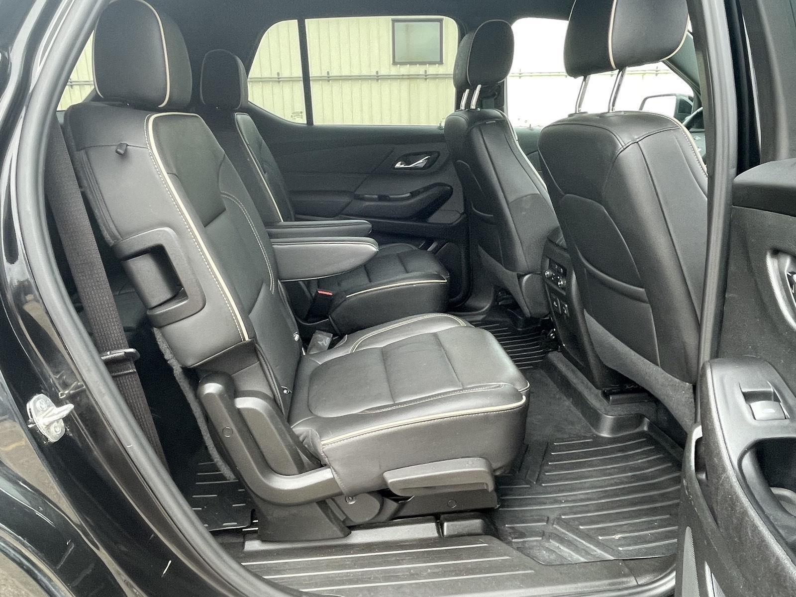 Used 2023 Chevrolet Traverse for sale in Grand Island NE