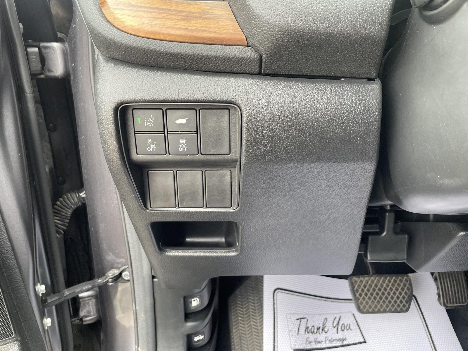 Pre-Owned 2017 Honda CR-V for sale in Grand Island NE