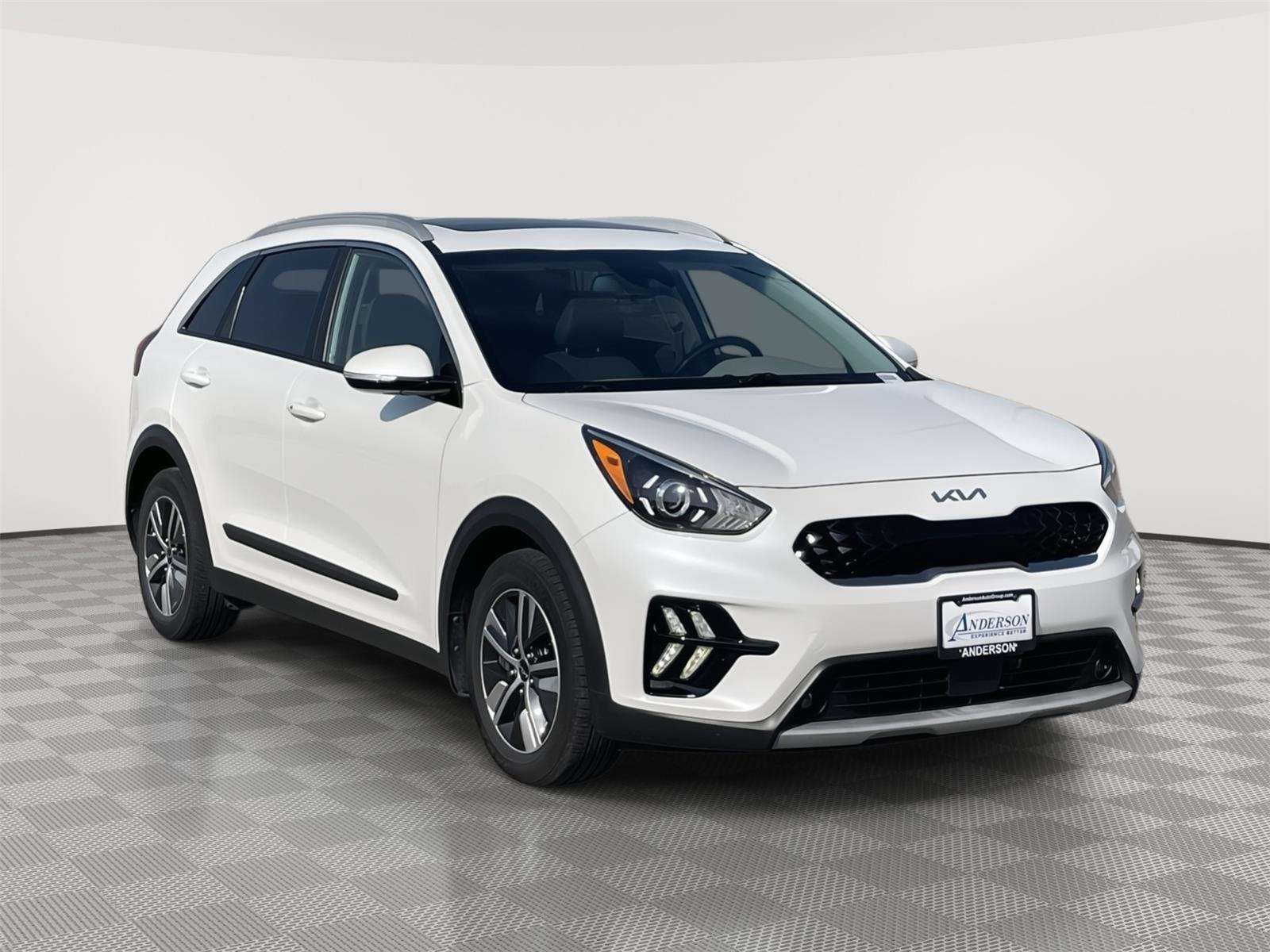 Used 2022 Kia Niro EX Premium SUV/Crossover for sale in Grand Island NE