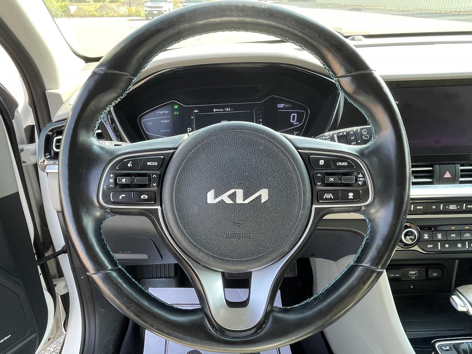 Used 2022 Kia Niro EX Premium SUV/Crossover for sale in Grand Island NE