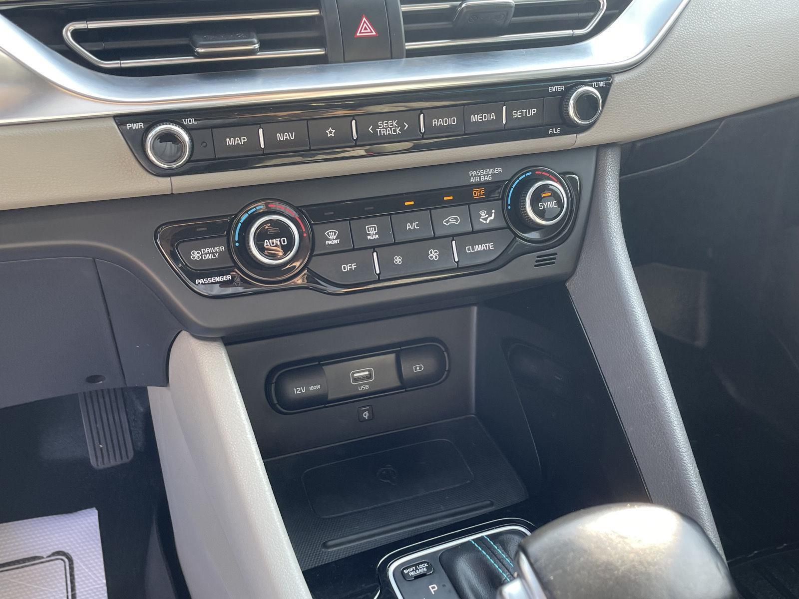 Used 2022 Kia Niro EX Premium SUV/Crossover for sale in Grand Island NE