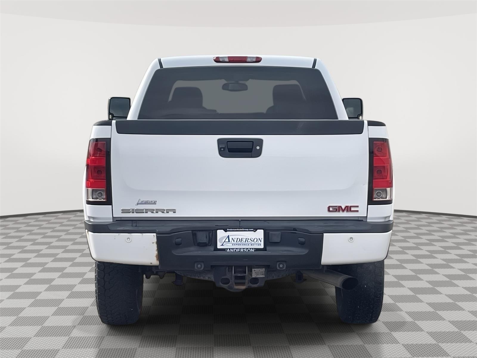 Used 2011 GMC Sierra 2500HD Denali Crew Cab Truck for sale in Grand Island NE