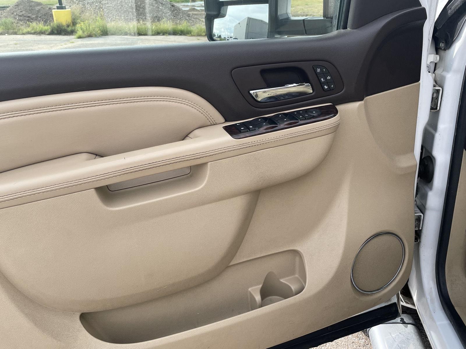 Used 2011 GMC Sierra 2500HD Denali Crew Cab Truck for sale in Grand Island NE