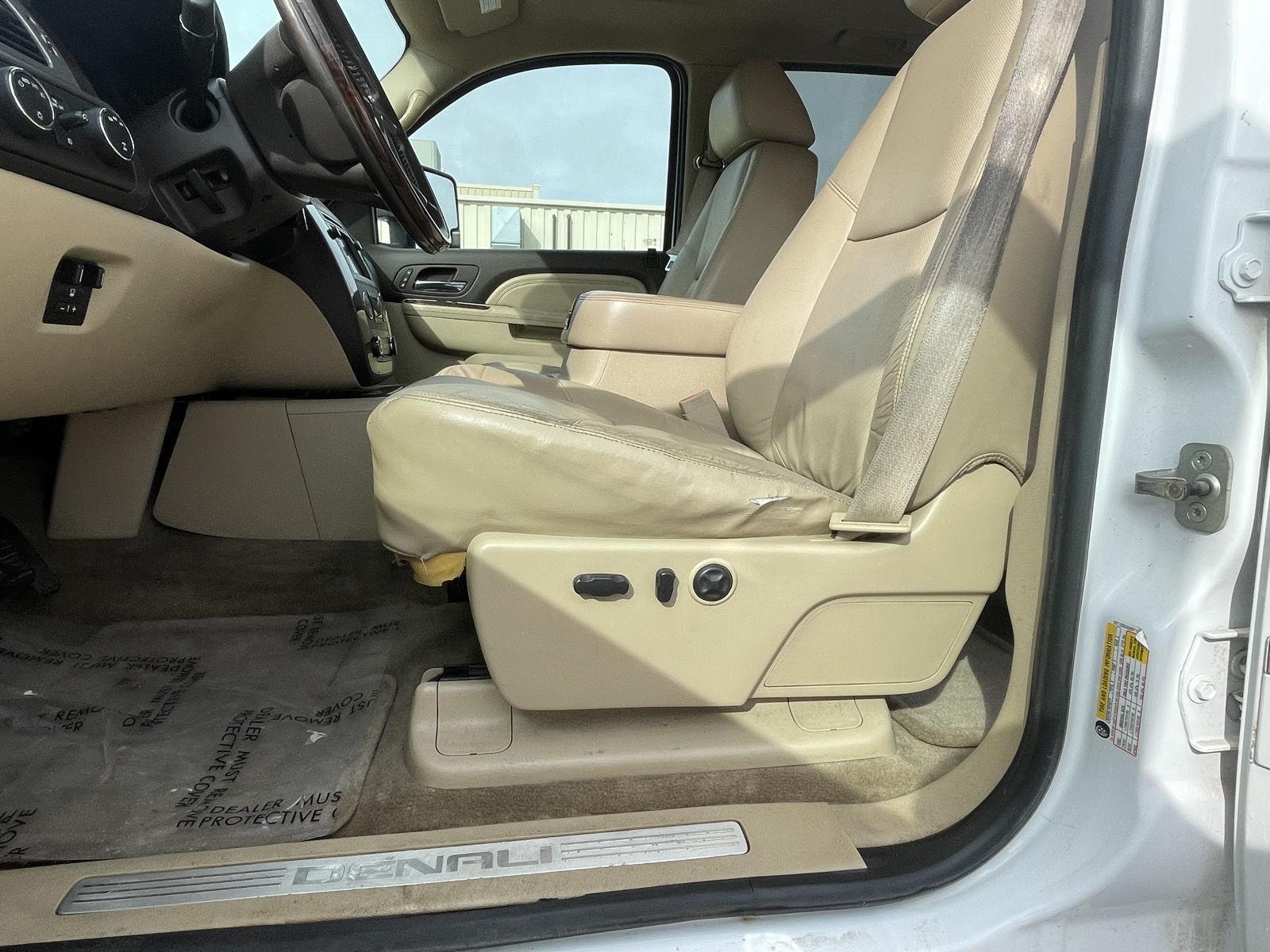 Used 2011 GMC Sierra 2500HD Denali Crew Cab Truck for sale in Grand Island NE