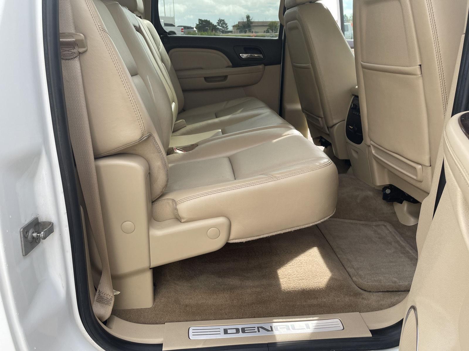 Used 2011 GMC Sierra 2500HD Denali Crew Cab Truck for sale in Grand Island NE