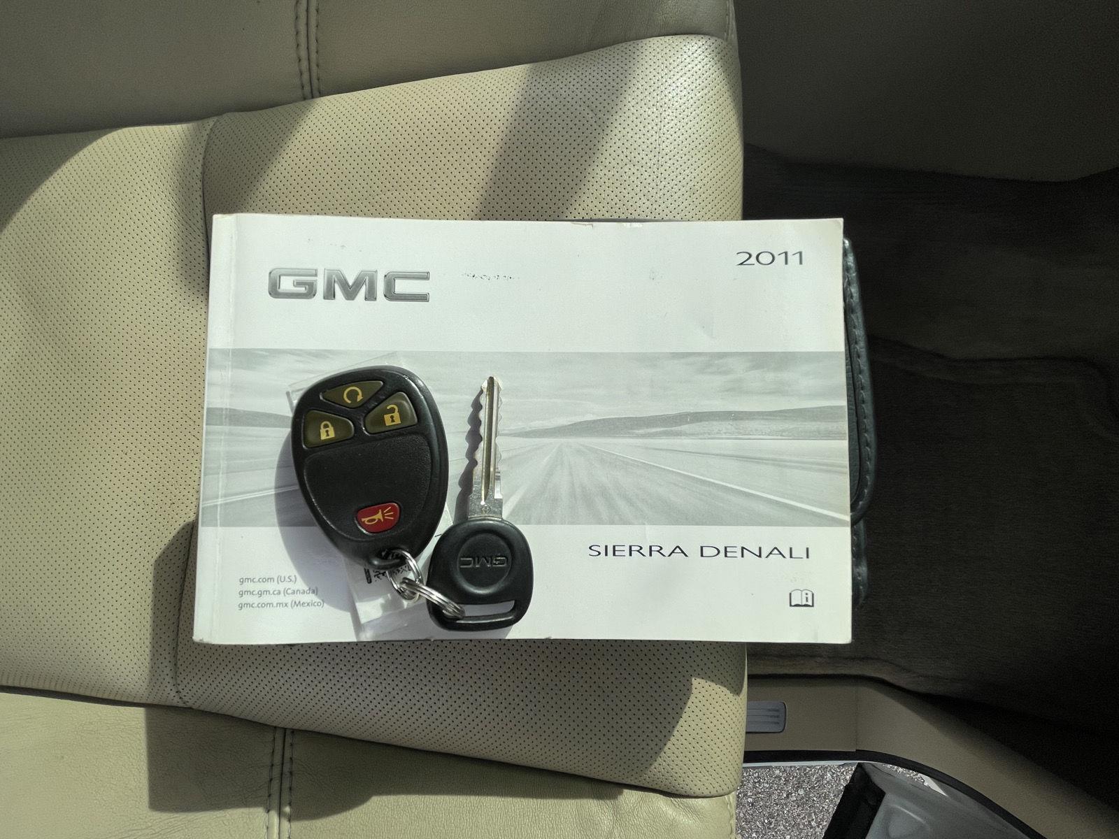 Used 2011 GMC Sierra 2500HD Denali Crew Cab Truck for sale in Grand Island NE