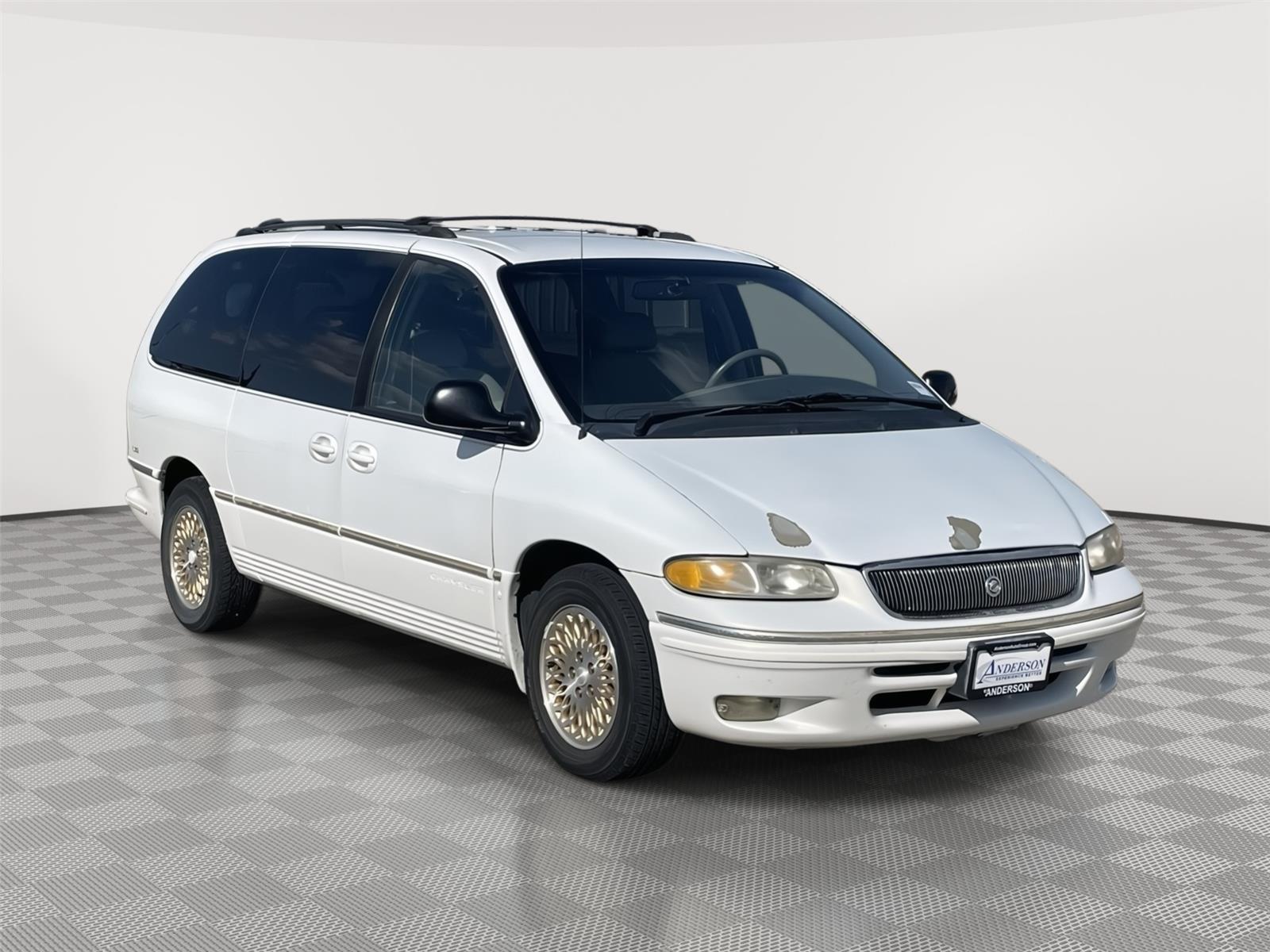 Used 1996 Chrysler Town and Country for sale in Grand Island NE