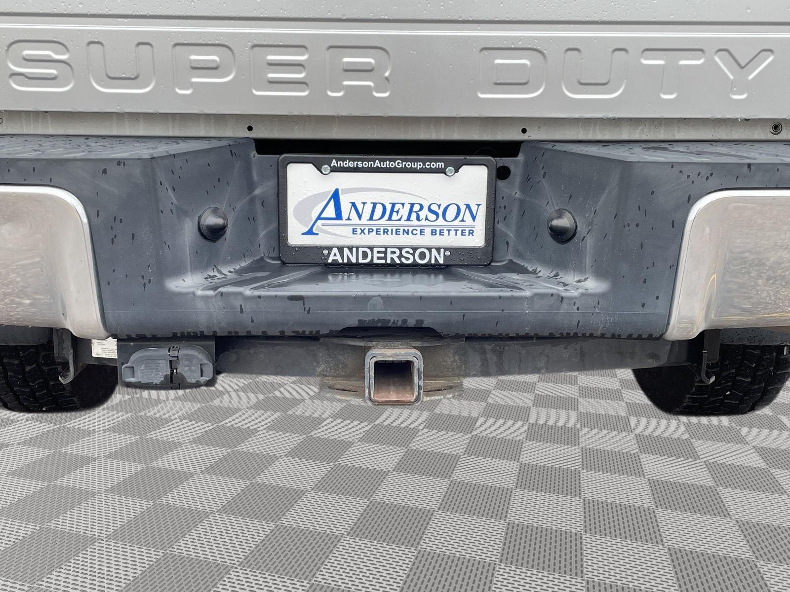 Used 2016 Ford Super Duty F-250 XLT Crew Cab Truck for sale in Grand Island NE