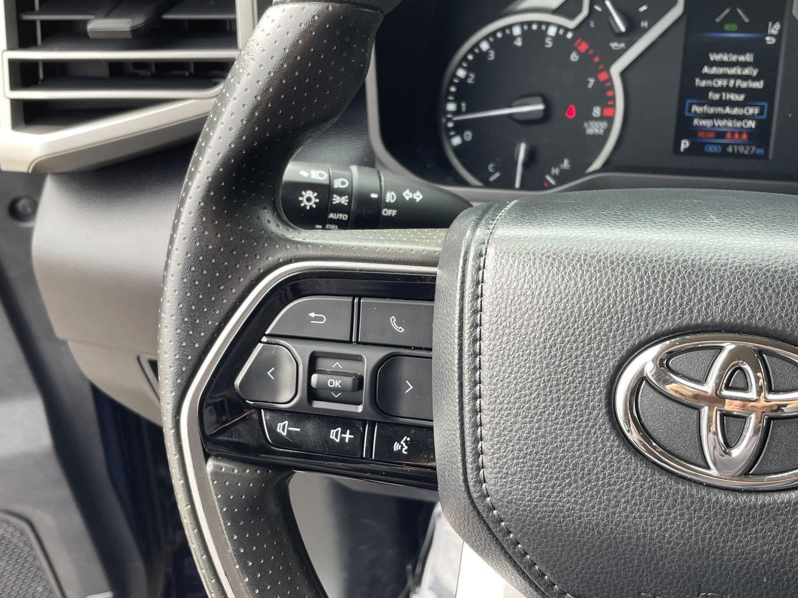 Used 2022 Toyota Tundra SR5 Crew Cab Truck for sale in Grand Island NE