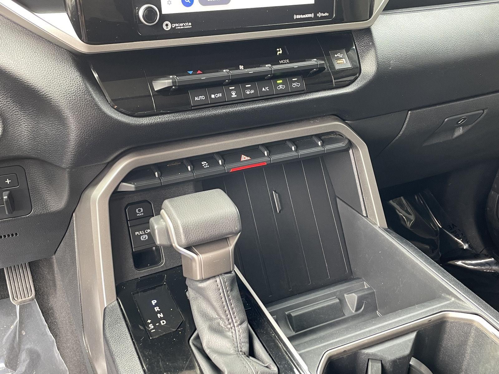 Used 2022 Toyota Tundra SR5 Crew Cab Truck for sale in Grand Island NE