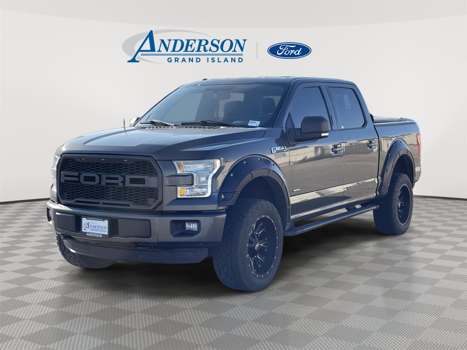 Used 2015 Ford F-150 XLT Crew Cab Truck for sale in Grand Island NE