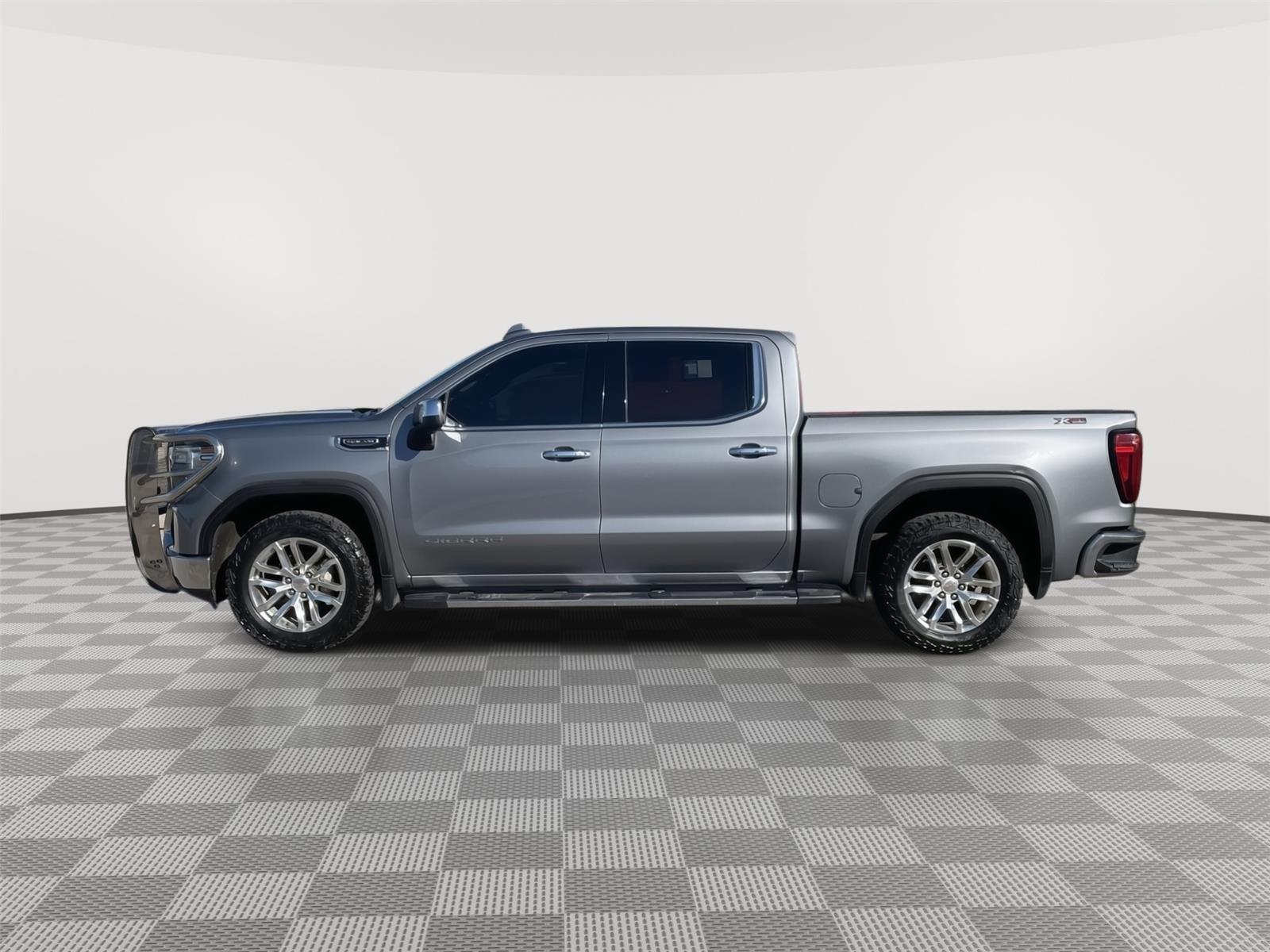 Used 2021 GMC Sierra 1500 SLT Crew Cab Truck for sale in Grand Island NE